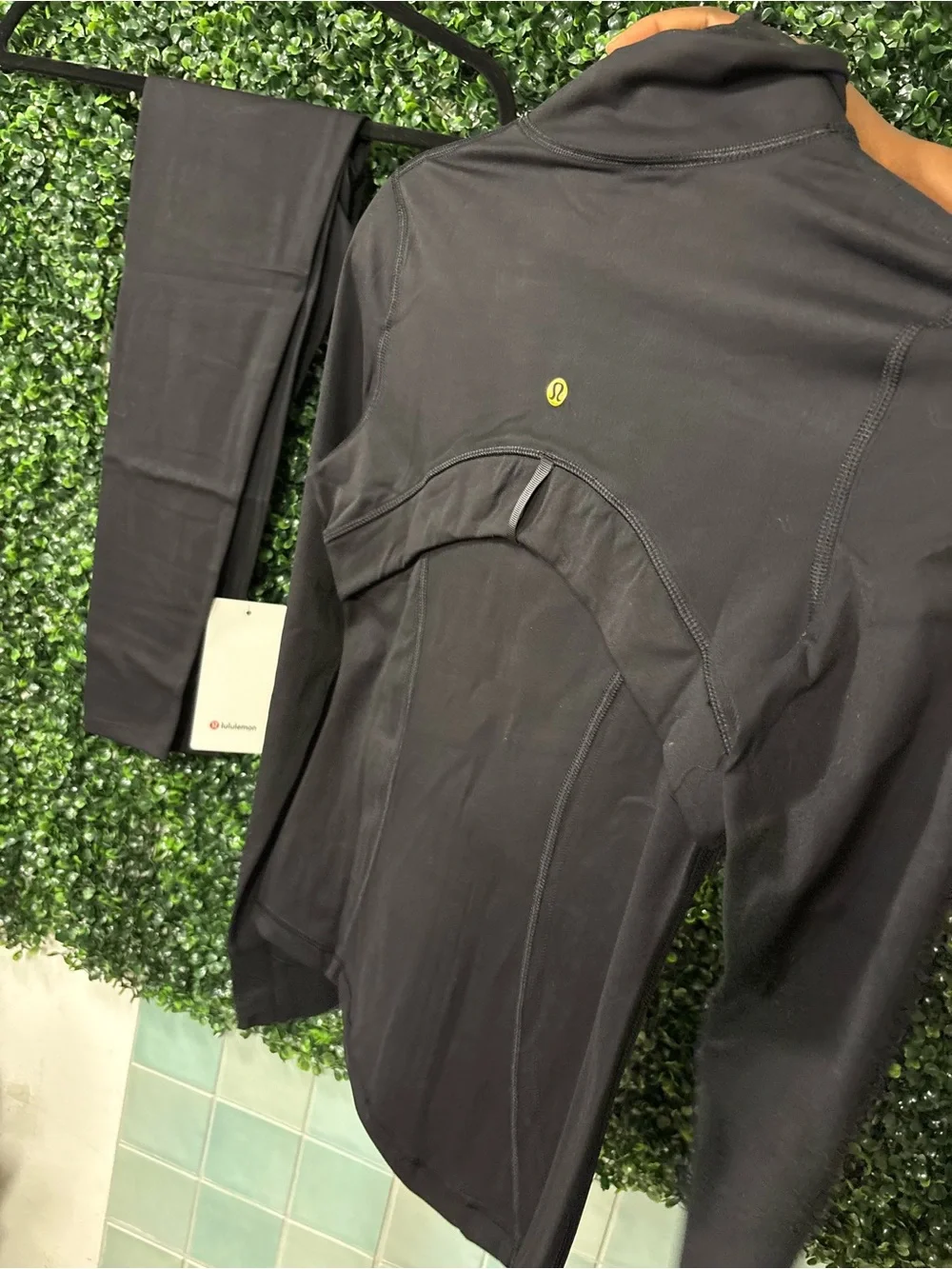 lululemon athletica Pink and Black Athletic Bomber Jacket Set of 4 Size M and S